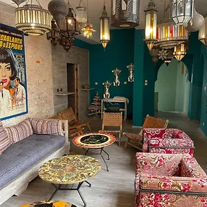 3* Отель Mama Souiri